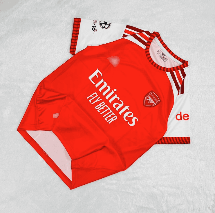 Arsenal 26/27 Home Saka 7
