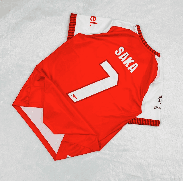 Arsenal 26/27 Home Saka 7
